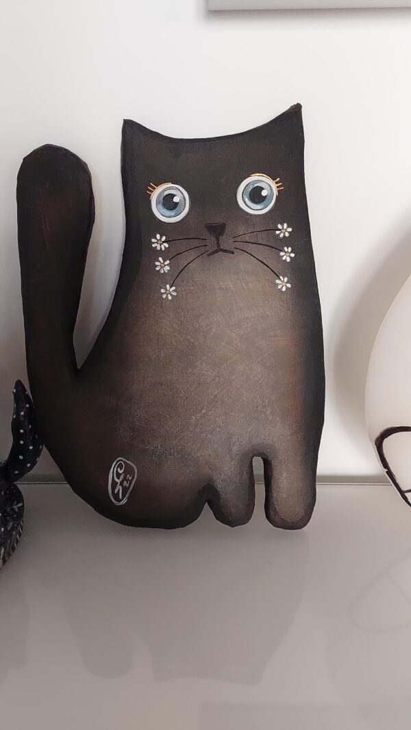 Gatto seduto